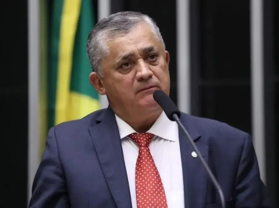 José Guimarães: o que acontece na câmara, na calada da noite, é afronta direta à democracia