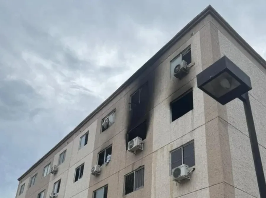 Bolsas da Europa fecham em alta impulsionadas por tecnologia em ambiente de liquidez reduzida