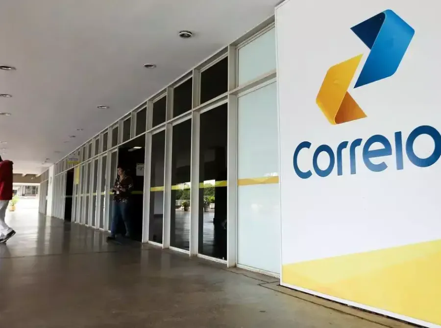 Correios ainda precisam de R$ 8 bi para fechar contas, diz chefe da estatal