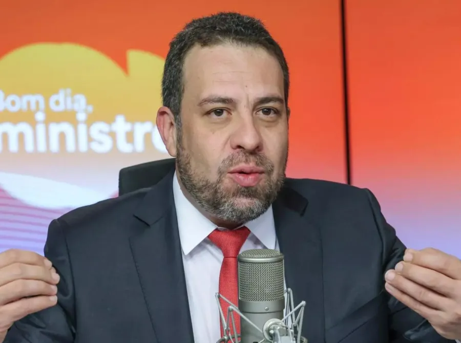Boulos: fim da escala 6x1 'está avançando muito bem'; Congresso pode votar tema neste semestre