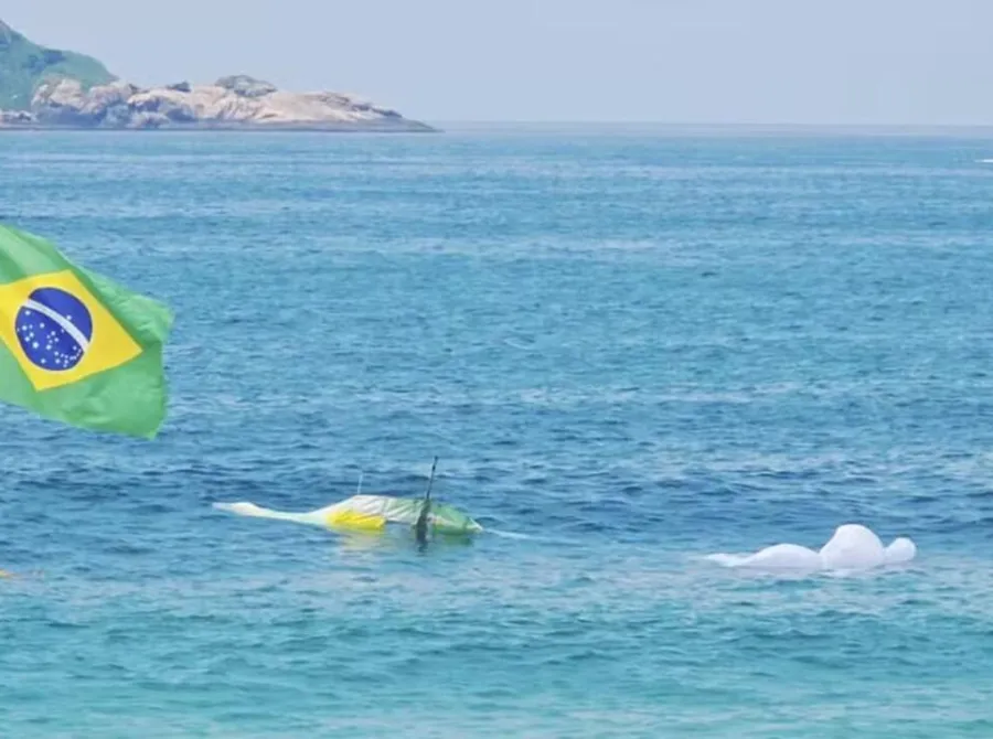Acidente com asa-delta em São Conrado causa morte de homem e deixa mulher em estado grave