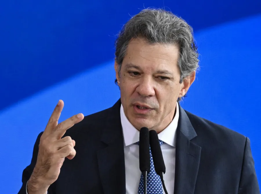 Essa decisão foi tomada pelos governadores, diz Haddad sobre 'taxa das blusinhas'