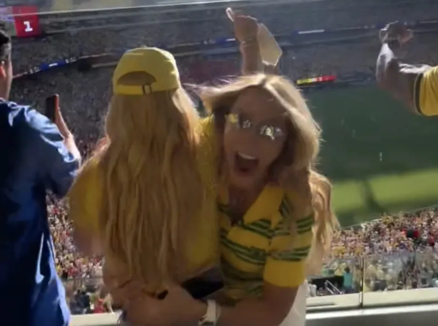 Virginia comemorou gol de Vini Jr. em jogo do Brasil na Copa