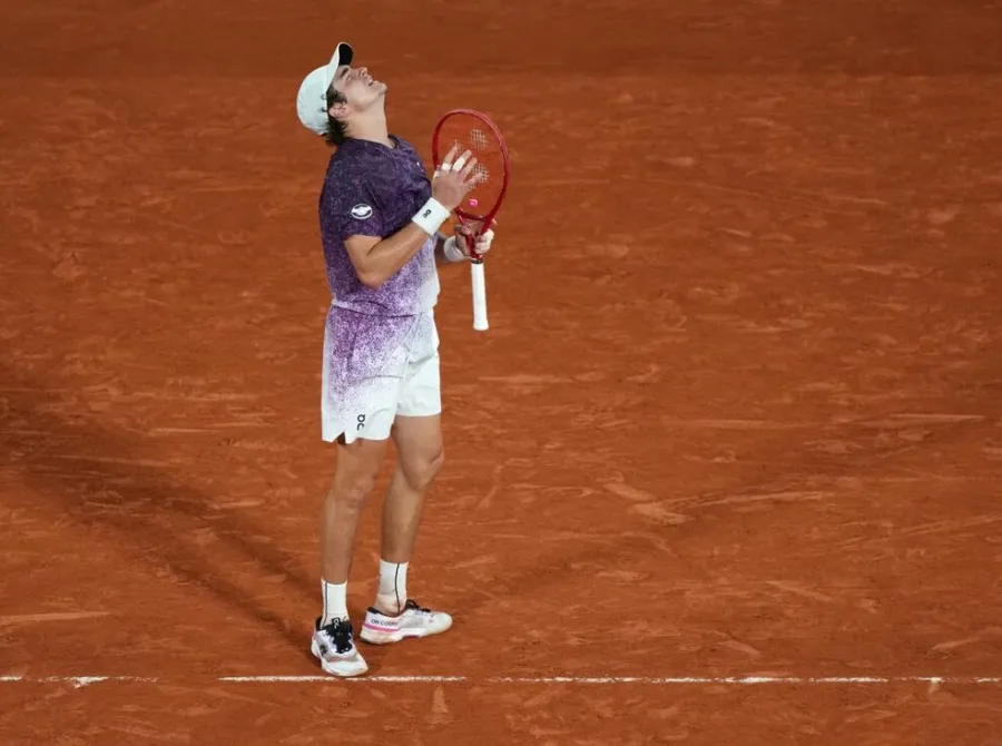 Fonseca sofre com saque de franceses e fica com vice-campeonato de duplas no ATP 500 de Halle